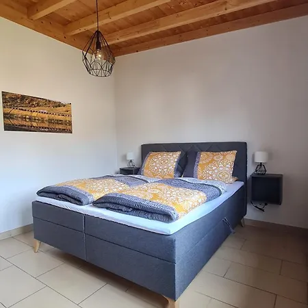 Weingut Markus Busch *